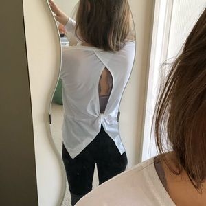 Athleta Keyhole Lightweight, Open Back Workout Top